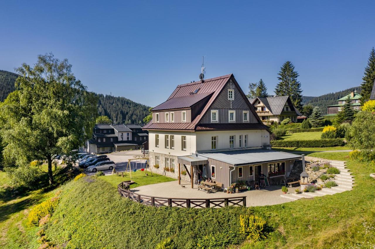 Minerva Hotel Špindlerŭv Mlýn Ngoại thất bức ảnh